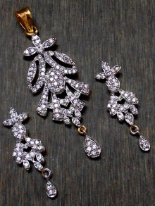 CZ Pendant With Earrings